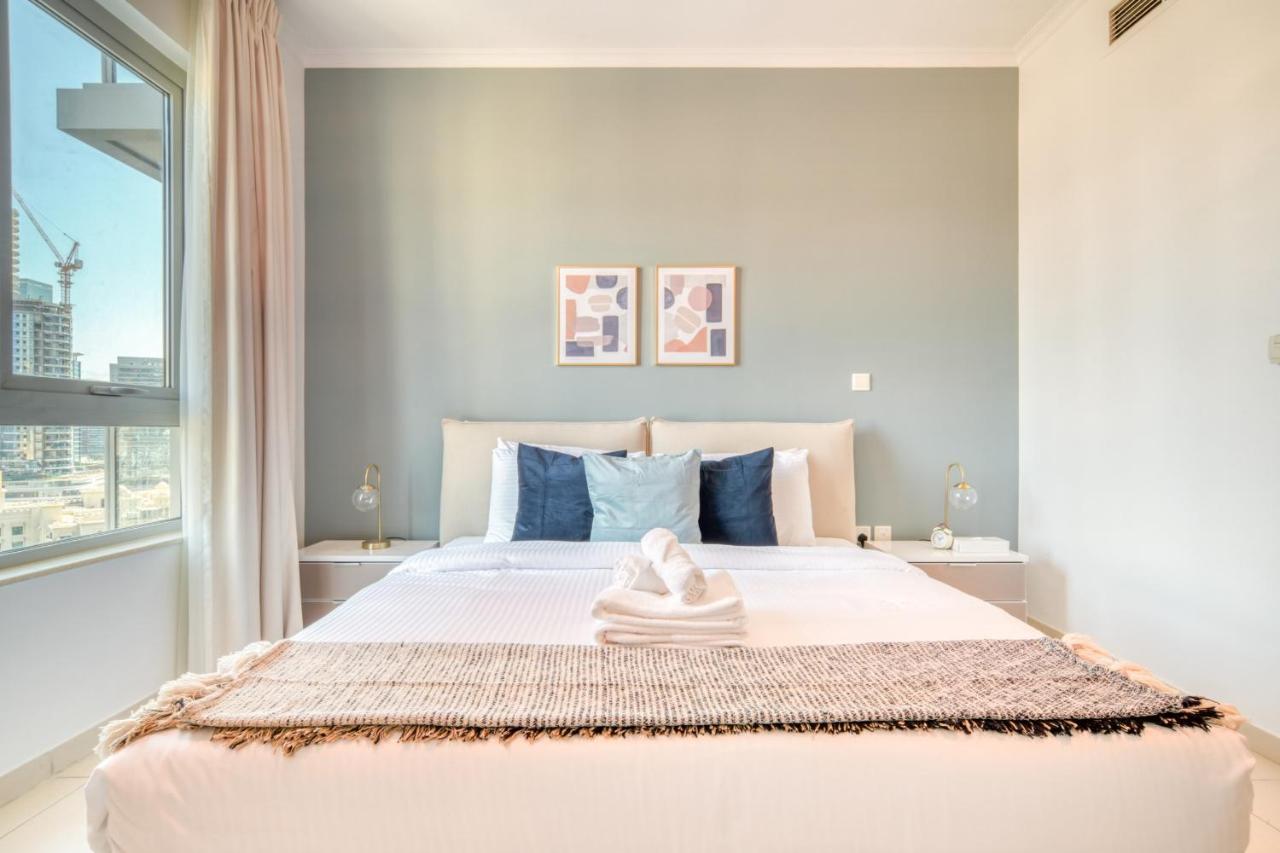 Burj 7, Downtown - Mint Apartment Dubai