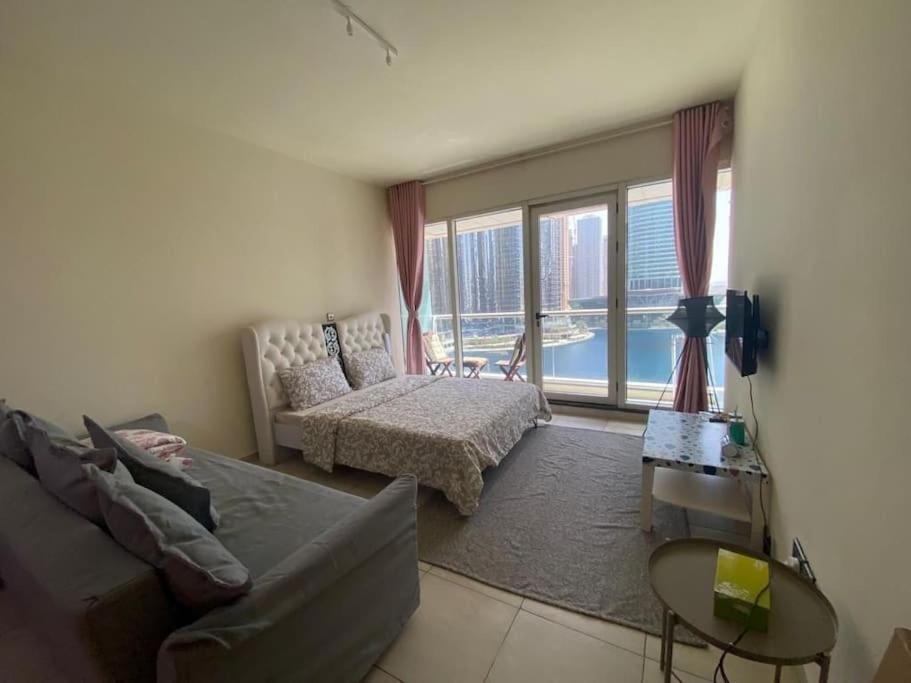 Apartment Waking Up With The Sea View!