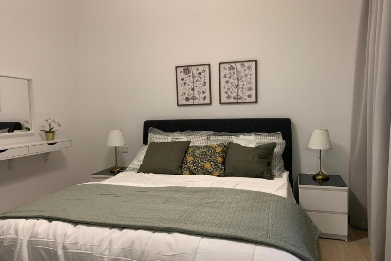 Super Oyo 1029 1 Bed The Nook 2 *