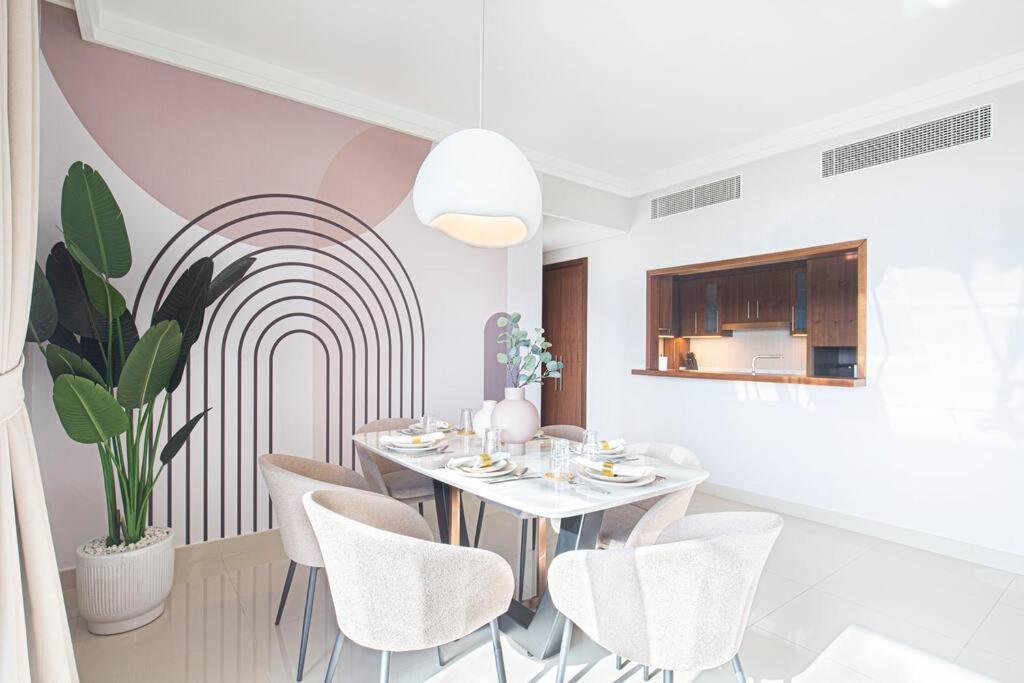 Magnificent Brand New Lux 3br With Burj/ Fnt View Dubai