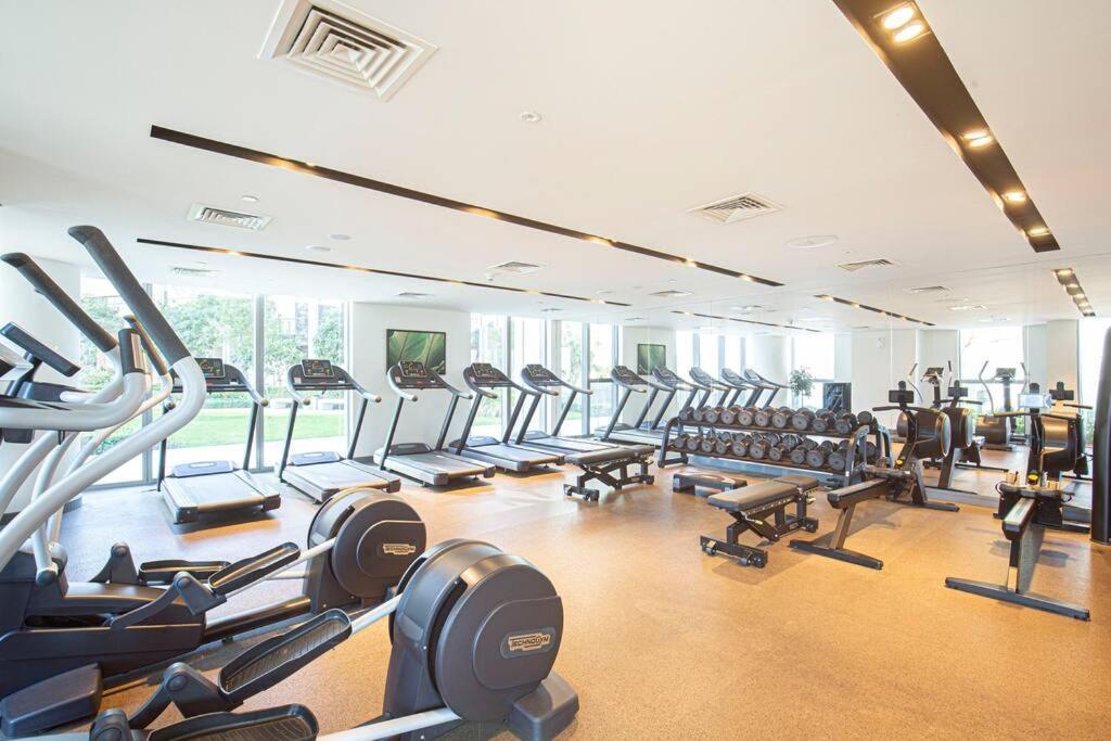 Magnificent Brand New Lux 3br With Burj/ Fnt View