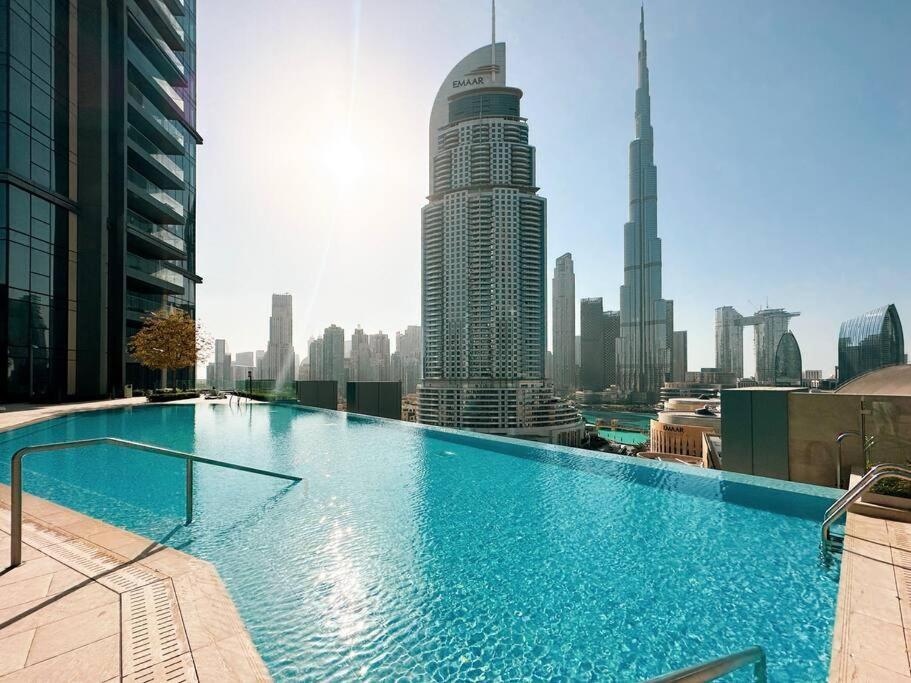 Magnificent Brand New Lux 3br With Burj/ Fnt View Apartment Dubai