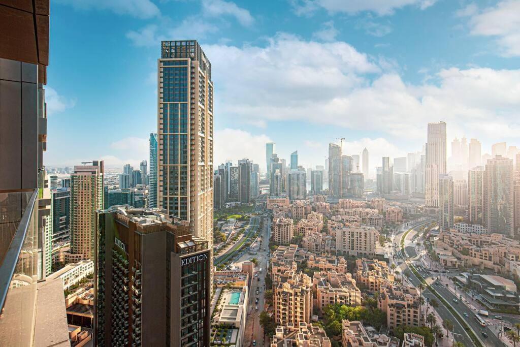 Magnificent Brand New Lux 3br With Burj/ Fnt View *