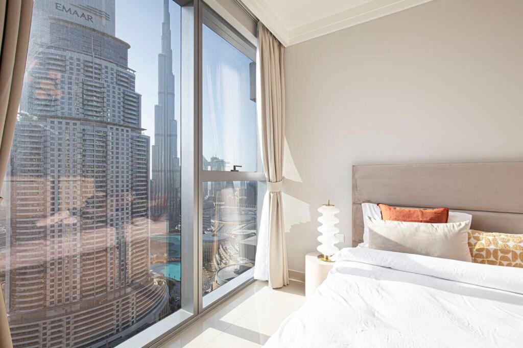 Magnificent Brand New Lux 3br With Burj/ Fnt View Apartment *