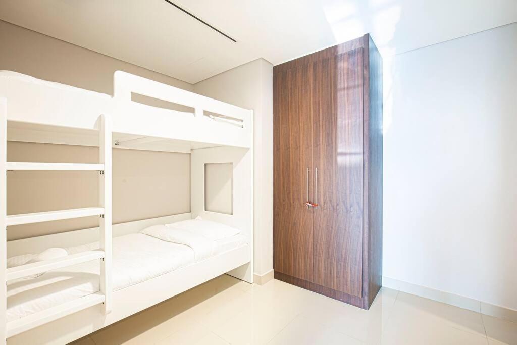 Apartment Magnificent Brand New Lux 3br With Burj/ Fnt View