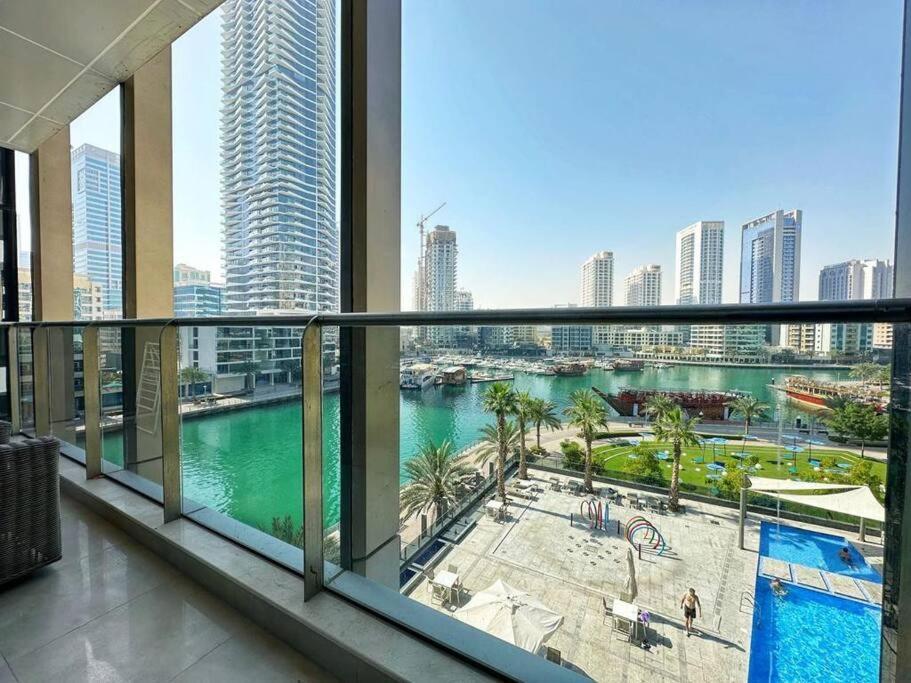 Walk To The Beach - Sparkle Towers With Marina Views *