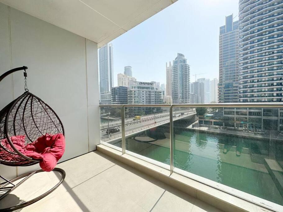 Apartment Walk To The Beach - Sparkle Towers With Marina Views *
