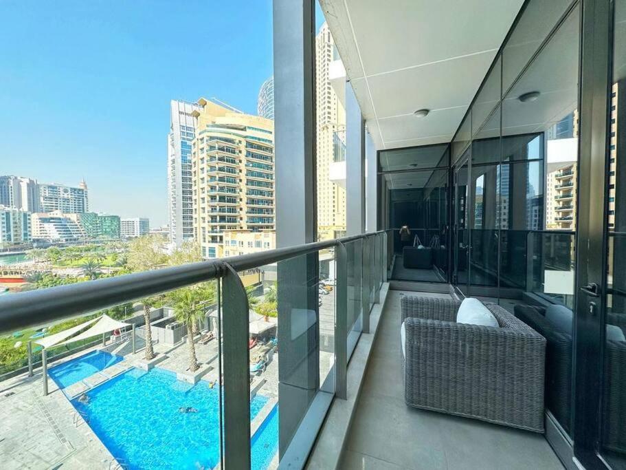 Walk To The Beach - Sparkle Towers With Marina Views Dubai