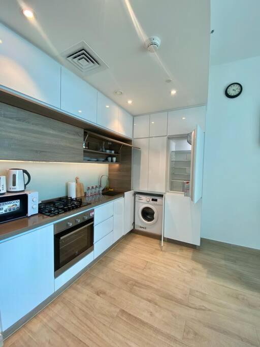 Beautiful Studio In Marina *