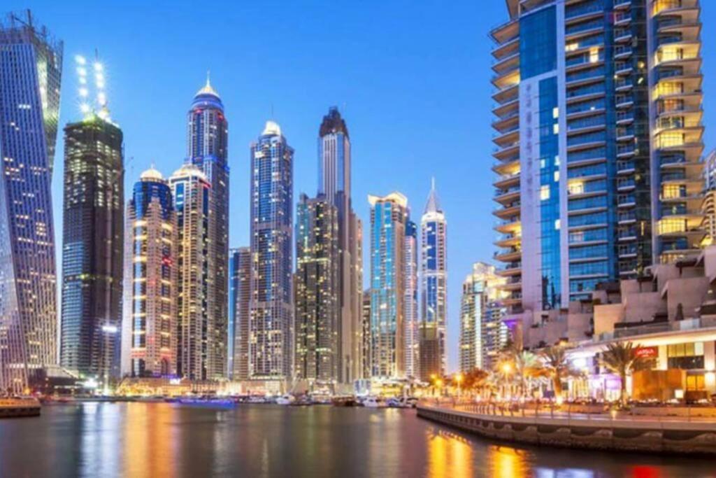 Apartment Beautiful Studio In Marina Dubai