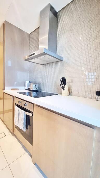 Apartment Luxury Paramount A21 Dubai