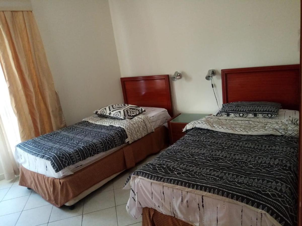 Apartment Lovely 2br Al Deyafa Dubai
