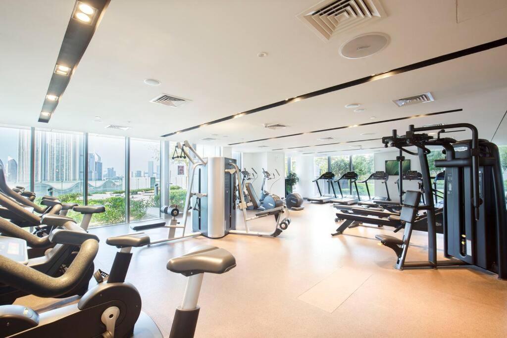 Magnificent Brand New Lux 3br With Burj/ Fnt View Apartment