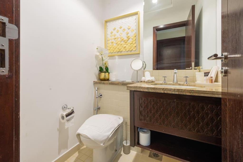 Apartment First Class 3br With Full Burj Khalifa View *