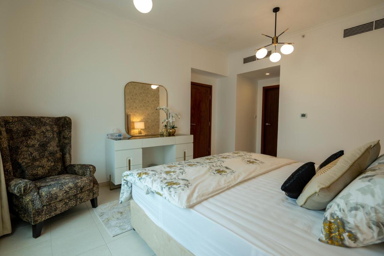 Ina Homes-residences Tower 7 Full Burj Khalifa & Fountain Views