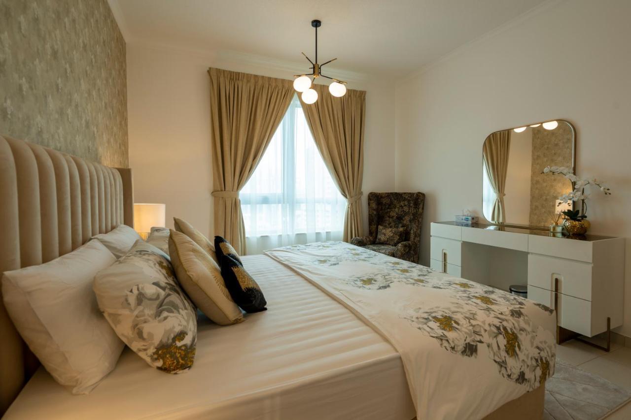 Ina Homes-residences Tower 7 Full Burj Khalifa & Fountain Views * Dubai