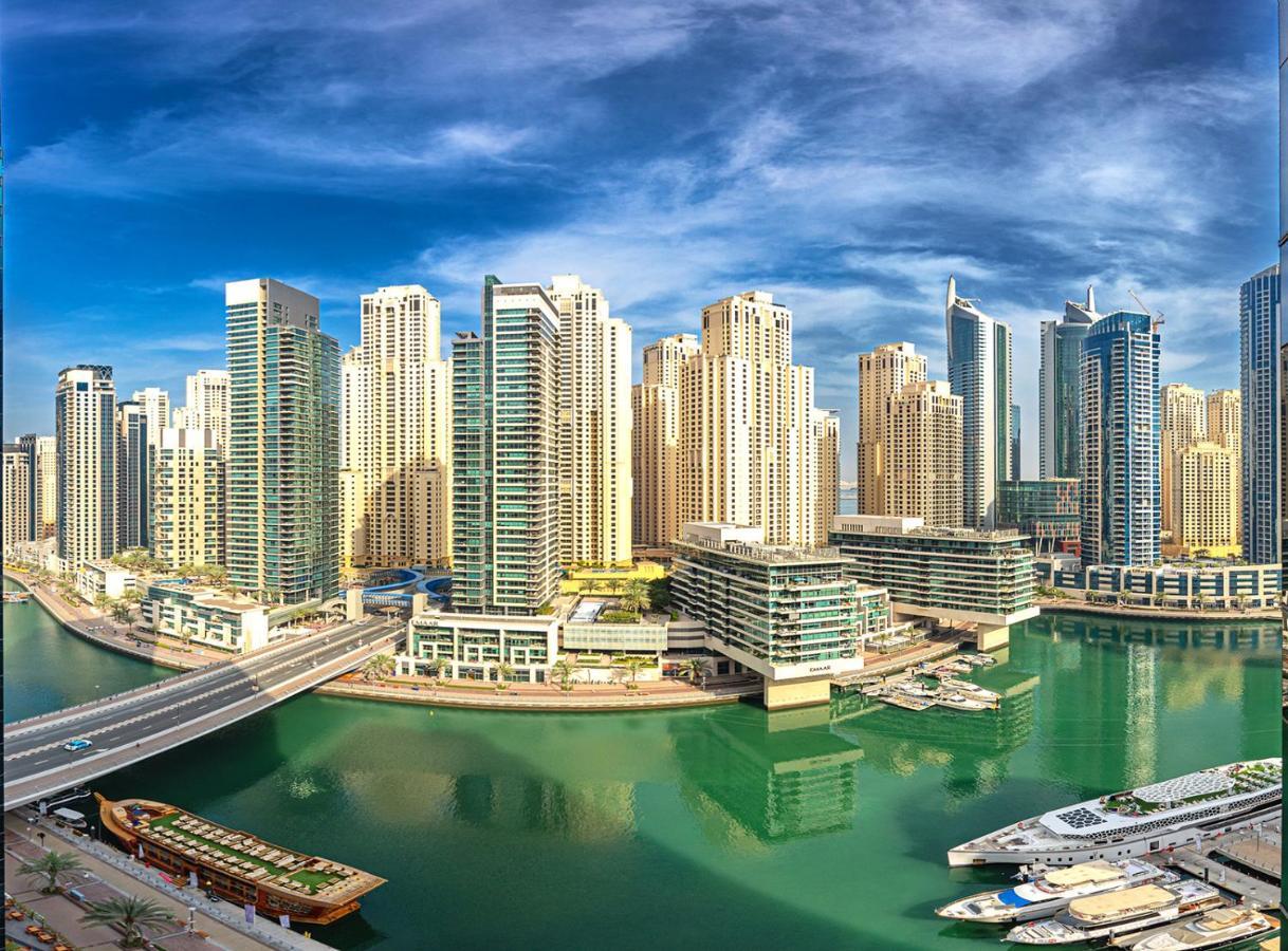 Silverene Tower, Marina Apartment *