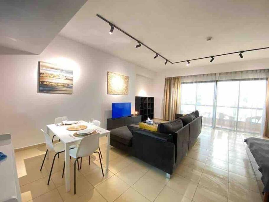 Netizen Homes Spacious Studio By The Jbr