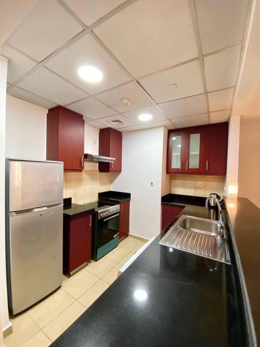 Netizen Homes Spacious Studio By The Jbr Dubai
