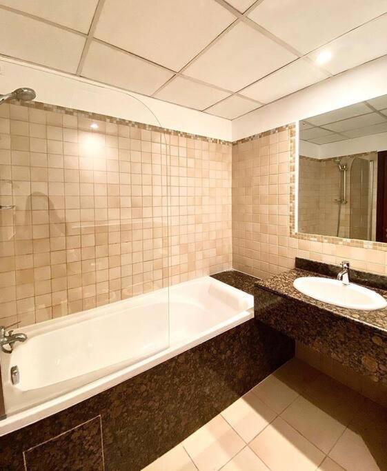Netizen Homes Spacious Studio By The Jbr *