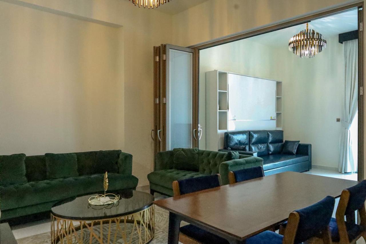 Apartment Luxury 1 Bedroom In Miraclz Tower By Danube Properties