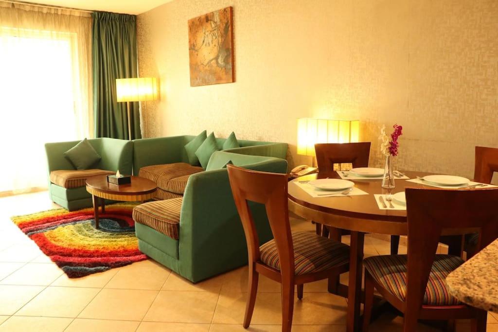 Al Manar Grand Aparthotel Dubai