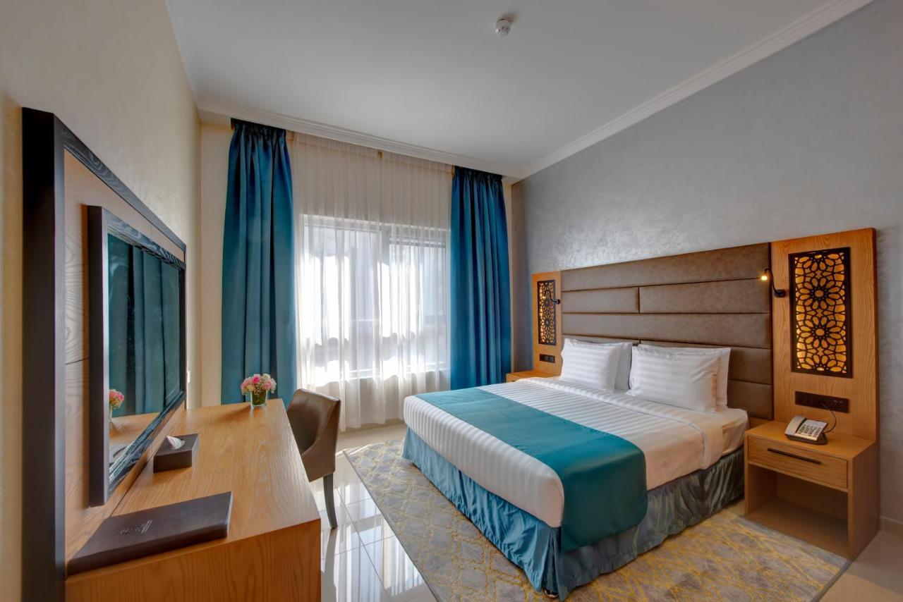 Class Aparthotel 4*