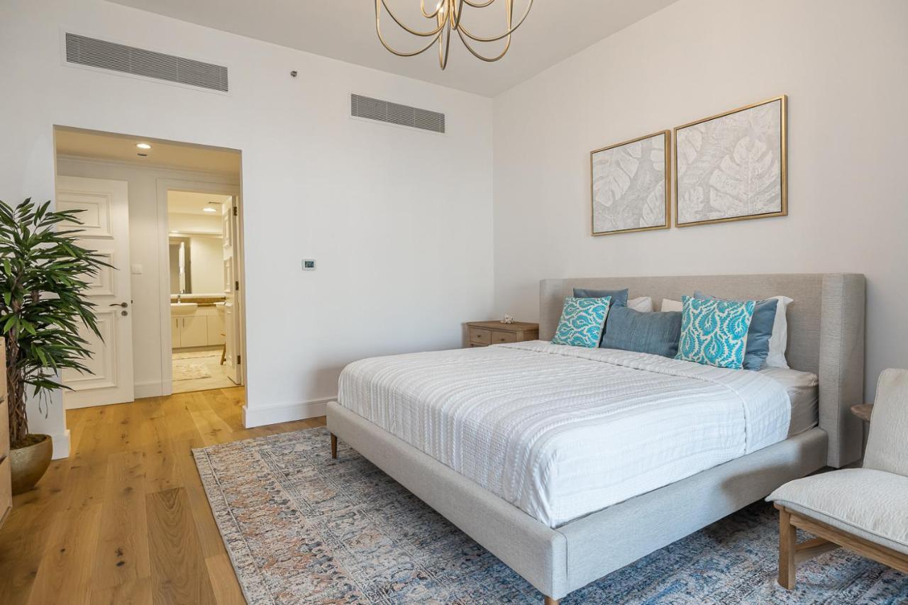 Apartment In Golden Mile With Access To Fairmont Dubai