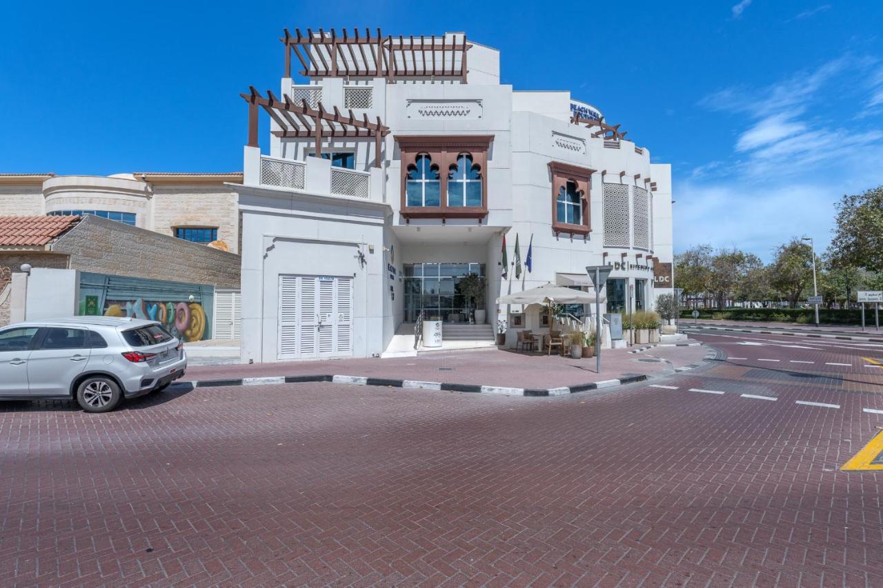 Walk Boutique Jumeirah 3* Dubai