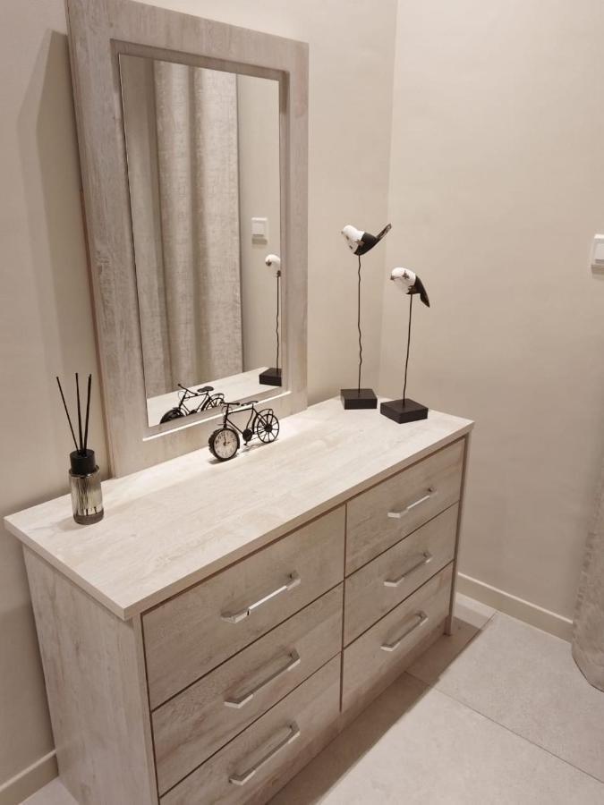 Studio Park View Jvc Apartment *
