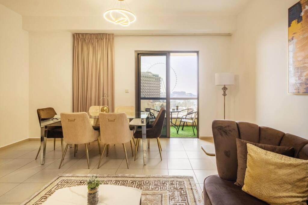 Guest house Leen Homes-jbr -spacious 4 Bedroom Dubai