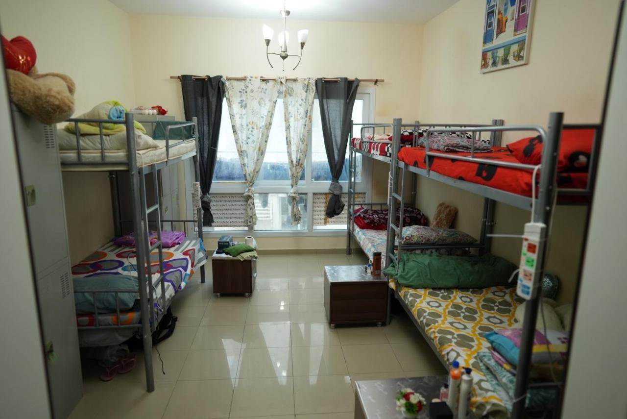 Hostel Decent 2 Boys Hostel Near Burjuman Metro Station