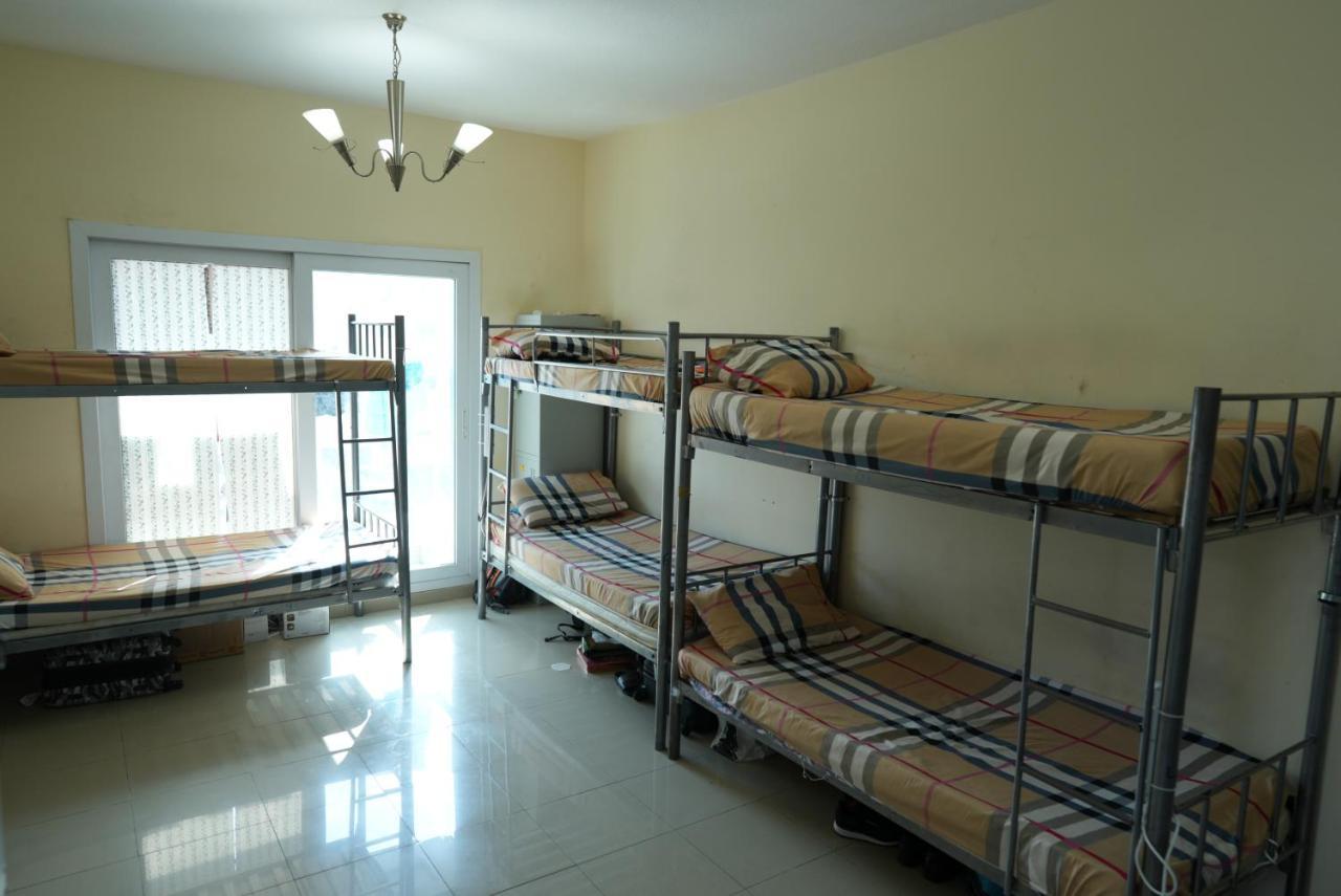 Decent 2 Boys Hostel Near Burjuman Metro Station *