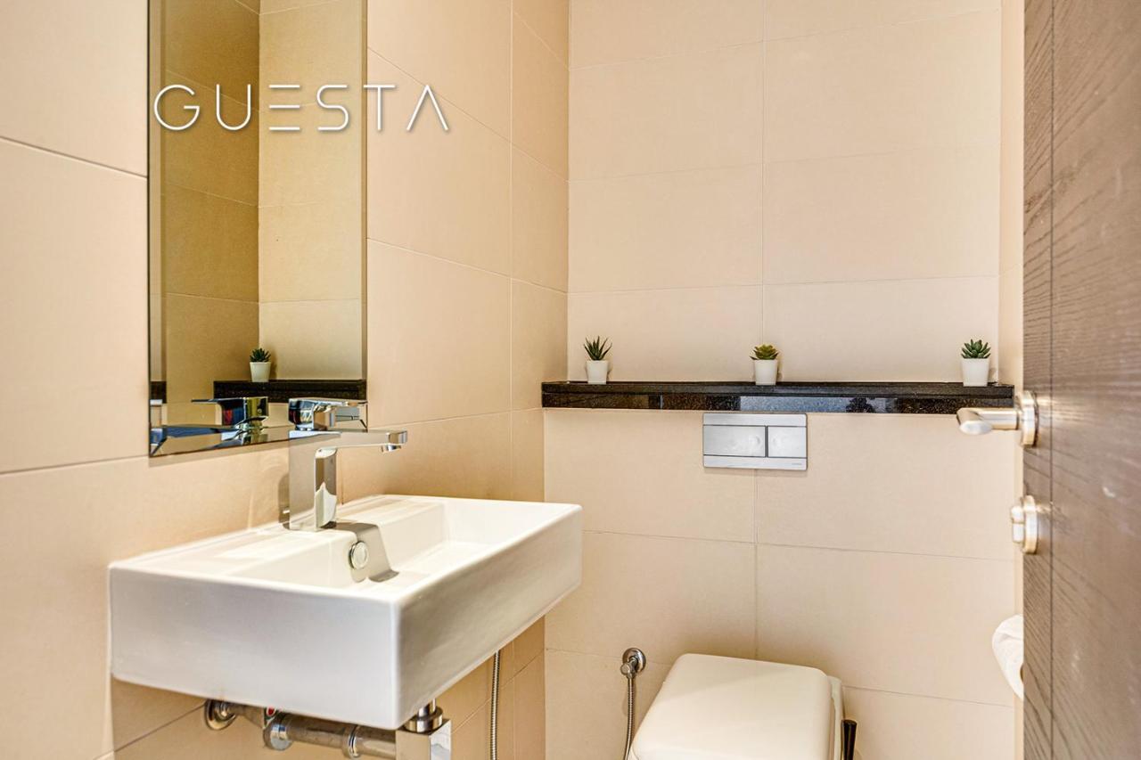 Silverene Tower, Marina Apartment *