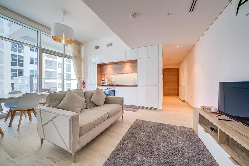 Studio One L Bright And Cozy 2br *