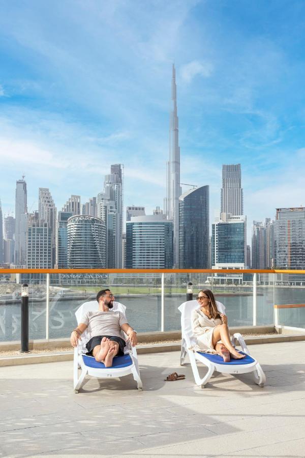 Apartment Unlock Waters Edge Dubai