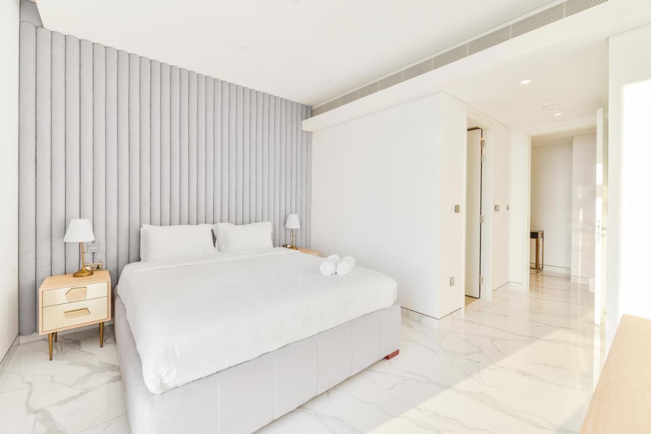 Luxe 3 Bedroom Oceanfront In The Heart Of Bluewaters Island Apartment *
