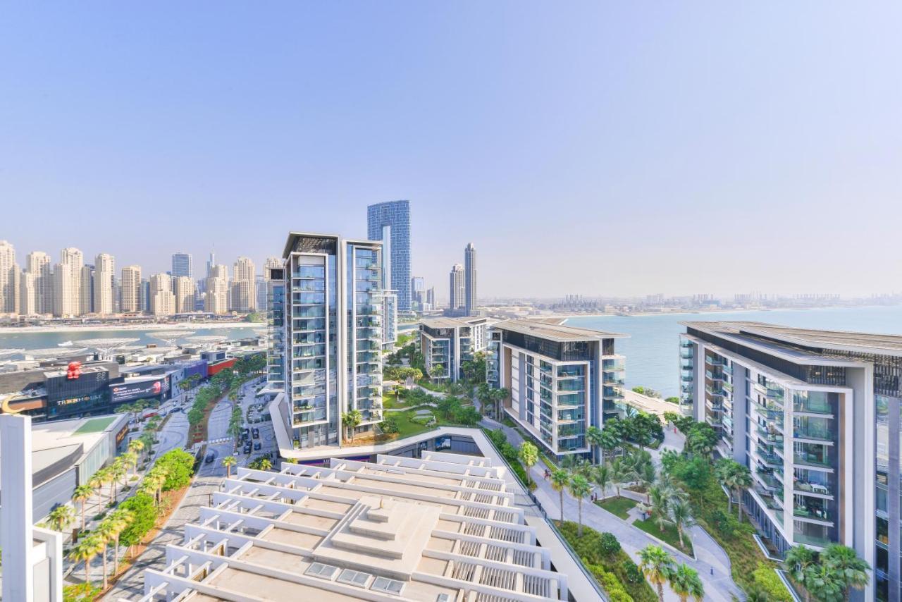 Luxe 3 Bedroom Oceanfront In The Heart Of Bluewaters Island Apartment Dubai