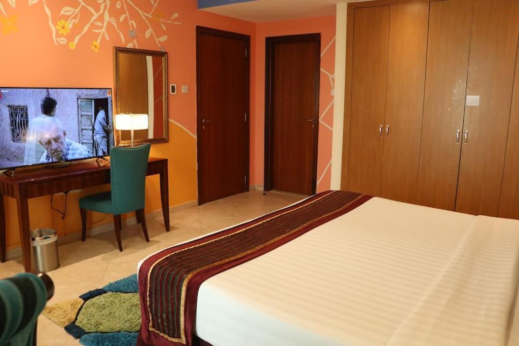 Al Manar Grand Aparthotel Dubai