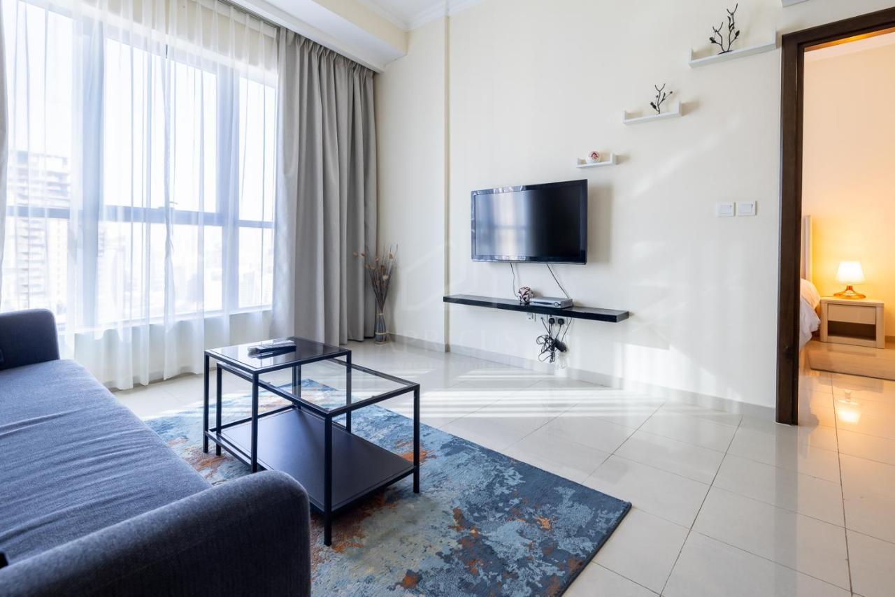 Awesome Marina Canal View 1bd Bay Marina * Dubai