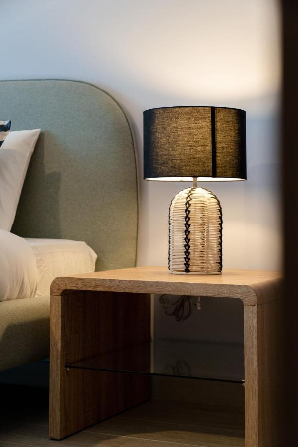 Cozy And Spacious L Big Terrace Dubai