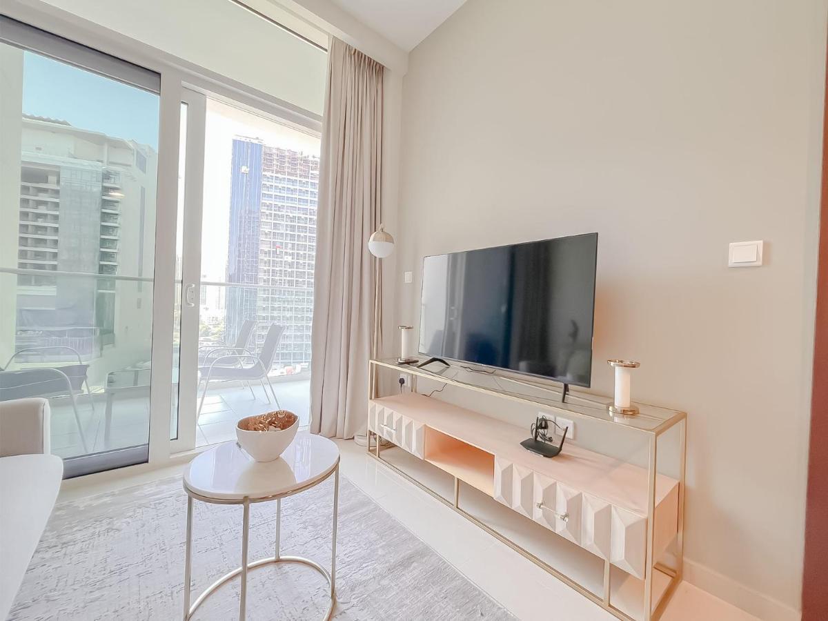 Cosmos Living Business Bay Downtown Apartment *