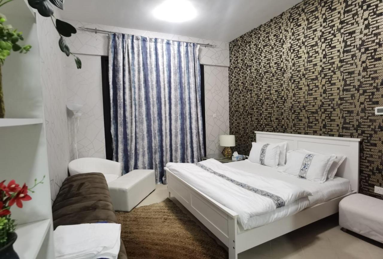 Freshlook 2 Bhk In Marina 707 Dubai