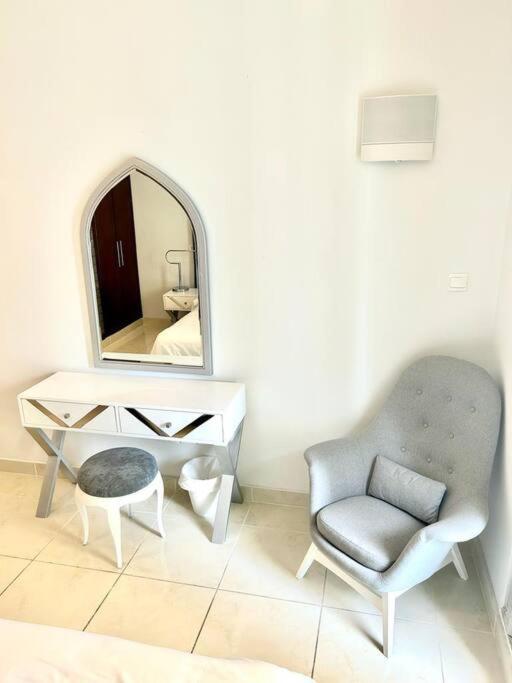 Apartment Brand New Marina Opal Huge 1br Dubai