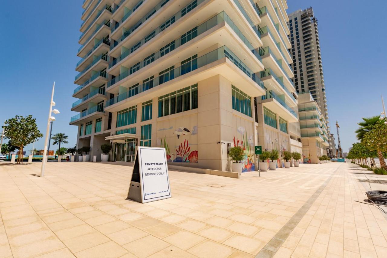 Apartment Vayk - Stunning Two Bedroom With Private Access *