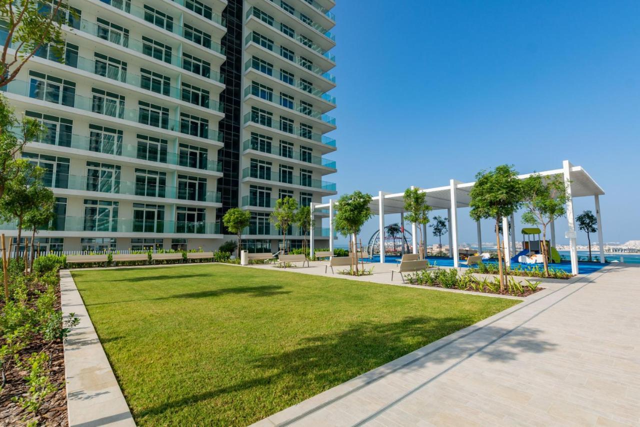 Apartment Vayk - Stunning Two Bedroom With Private Access *