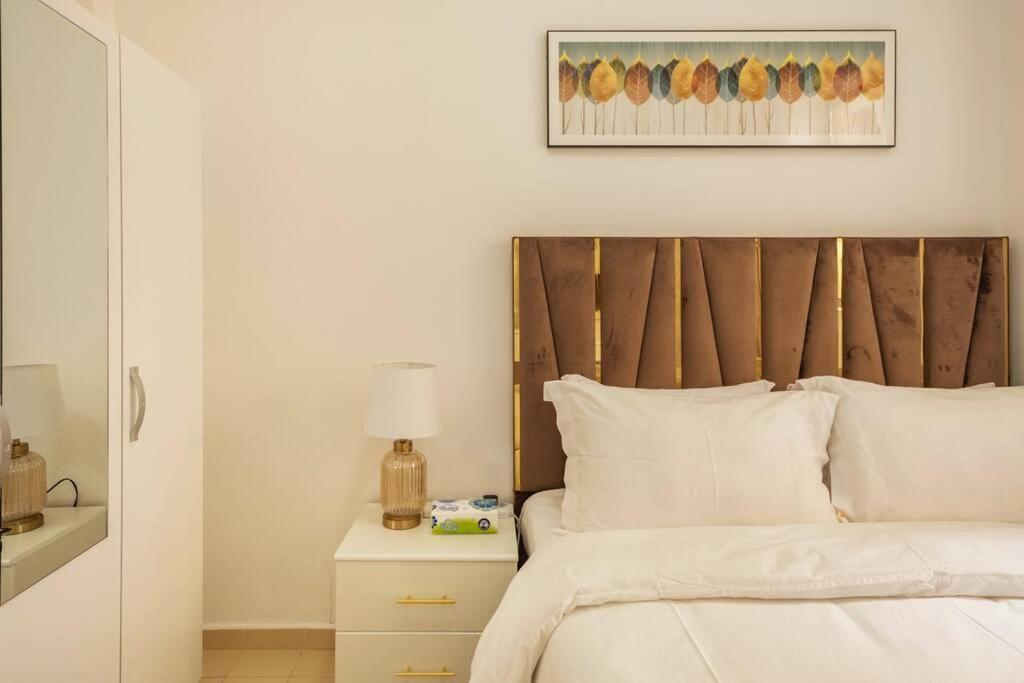 Leen Homes-jbr -spacious 4 Bedroom *