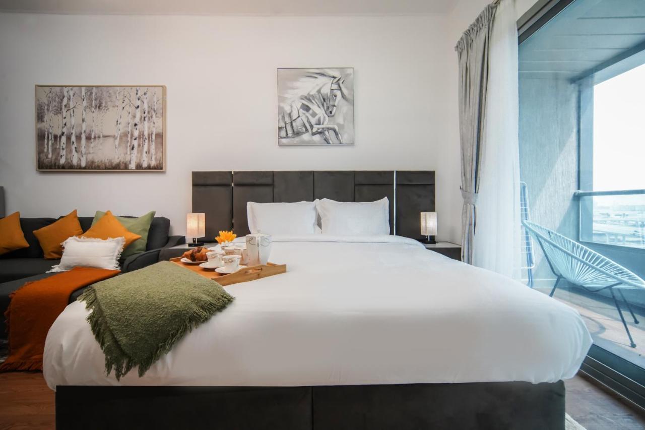 Apartment Luxury Close To Jbr Beach&yacht Club&metro-available Airport Shuttle *