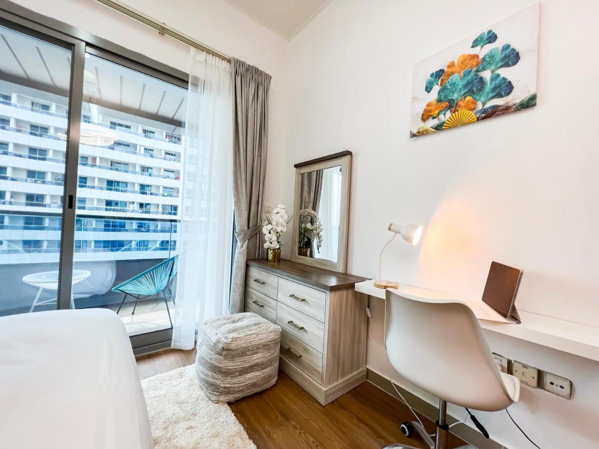 Luxury Close To Jbr Beach&yacht Club&metro-available Airport Shuttle * Dubai