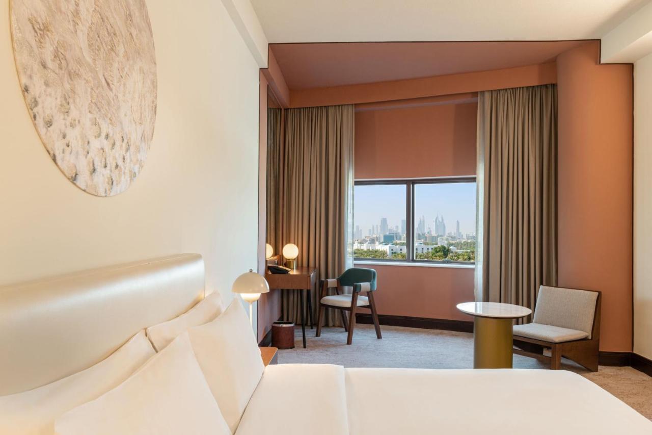 Le Meridien Fairway Hotel